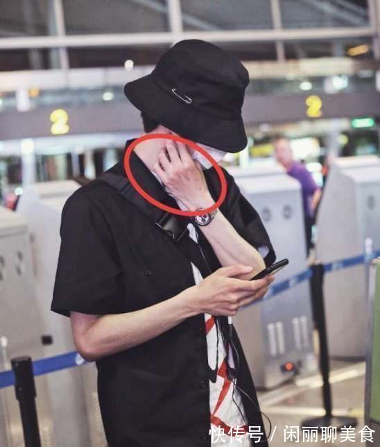 王一博賣慘翻車彩排時(shí)身體不適還吐了,結(jié)束后卻偷吃食物