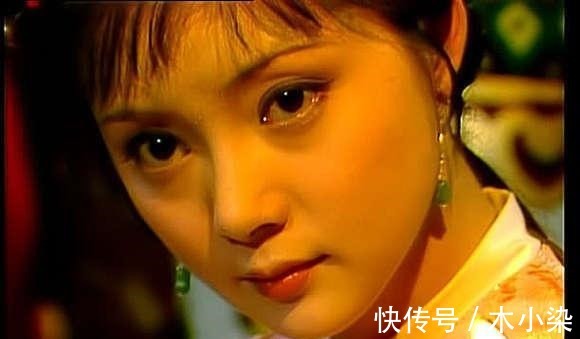 薛宝钗|《红楼梦》薛宝钗为何嘲笑贾母没见过世面 王夫人还点头认同！