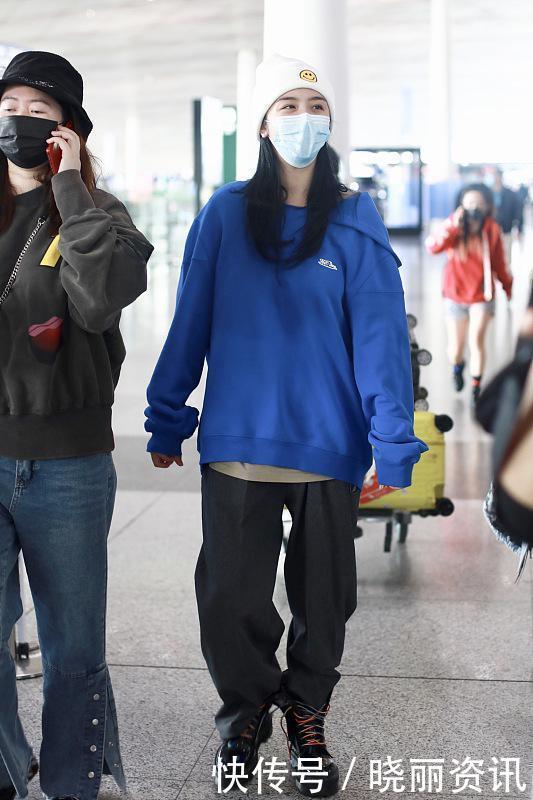 今年“卫衣”持续火热,学会这样选款和搭配,穿得舒适还特高级