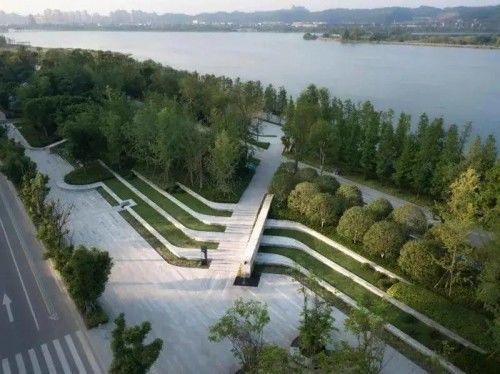 柳岸公园|正黄集团金域香江坐拥获2021年城市土地学会(ULI)亚太卓越奖的柳岸公园