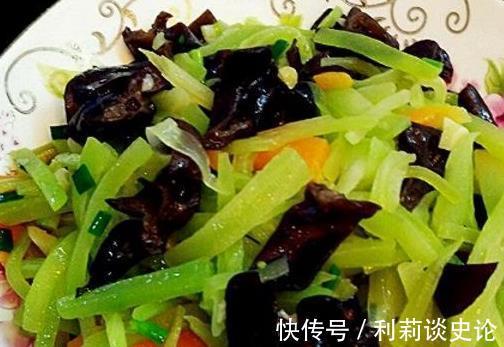 体内湿气|10个女人9个体湿，“此物”每天吃一次，让你体内湿气一扫而光