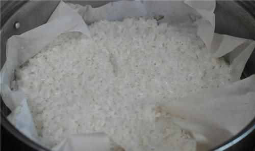  儿子|米饭新做法，儿子着了迷，天天吃不够，5分钟上桌，我特乐意做！