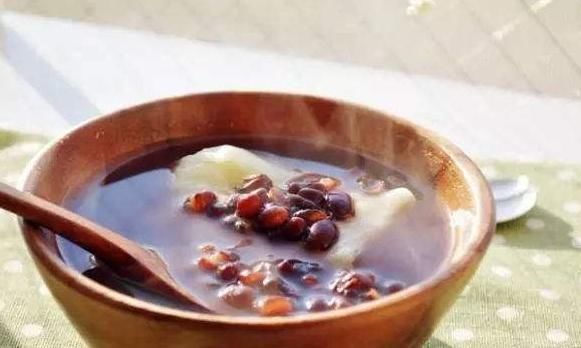 气血不足百病生！补血其实并不难，以下5种食材