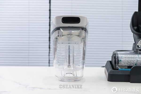 开放式厨房重油污地面终结者：必胜洗地机四代X7