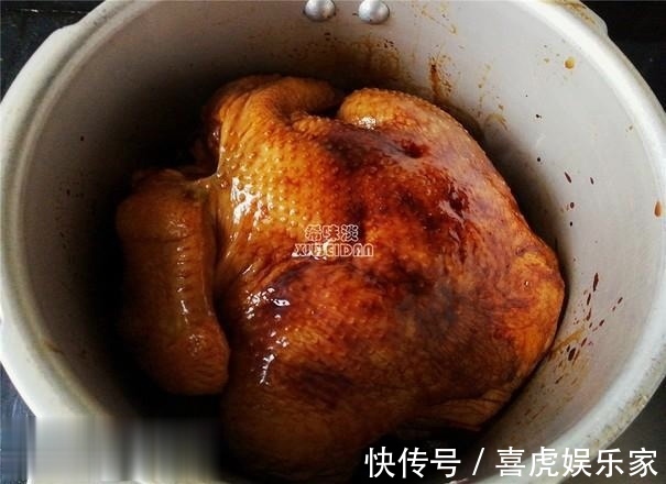 这菜做法很简单,我家老公下酒最馋它,儿子下饭也馋着这菜