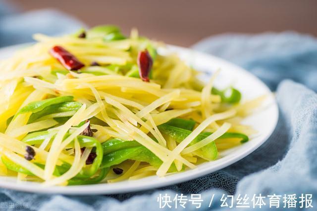 土豆|做凉拌土豆丝，不要直接下锅焯水，多做1步，土豆丝更脆爽入味