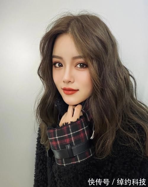 发量|女发别乱剪,高人气发型20款送给大家,很多女性都喜欢