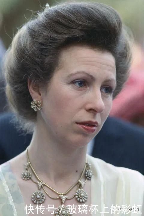 英女王唯一的女儿有这些珠宝算多还是少