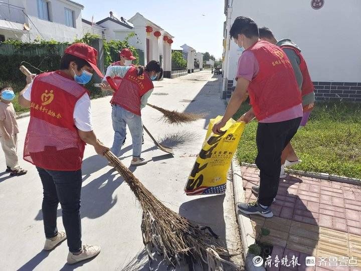 齐鲁壹点|公益合伙人丨倡导低碳环保，和志愿者一起用环保购物袋