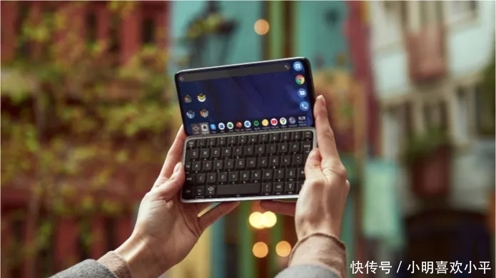 首款全键盘5G手机面世:天玑800配滑盖