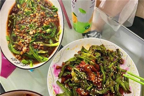 豇豆炒肉丝|老公请同事来家里吃饭,我下厨做一桌菜,上桌却说我精明过头了