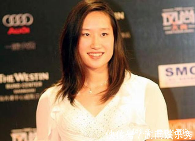 金炜|27岁奥运冠军嫁大23岁恩师,曾花百万给他买车,婚后4年儿女双全
