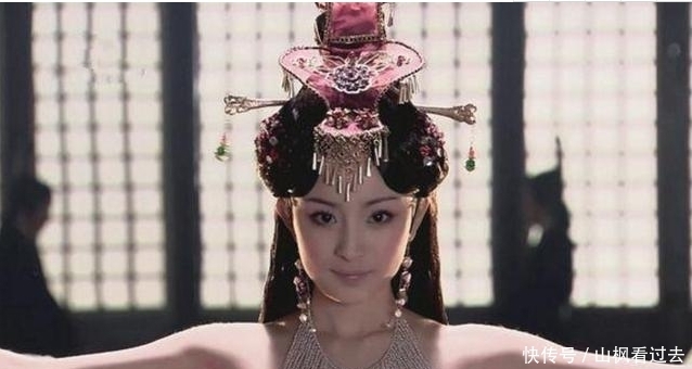 四大美女|王昭君是四大美女之一，为何汉元帝不要，反而让她去和亲？