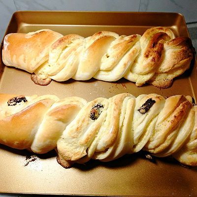 黄油|提子奶酥面包