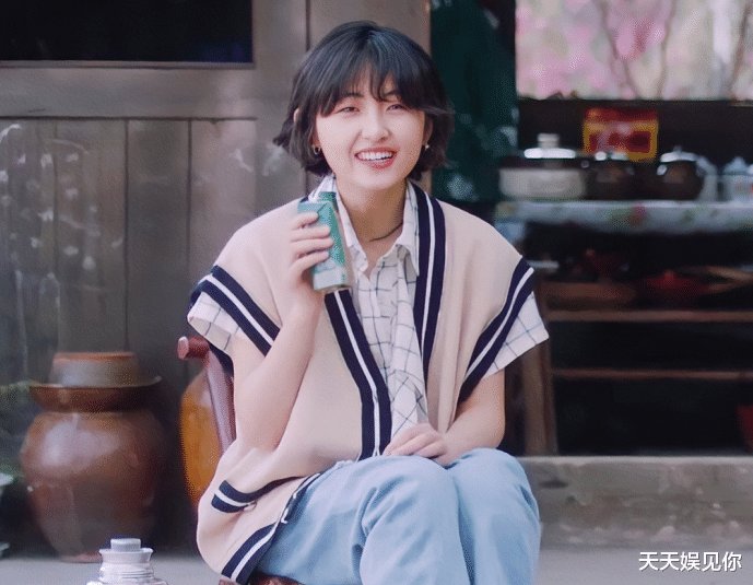 《向往5》官宣海报，嘉宾站位有讲究，《极挑7》真应该好好学学