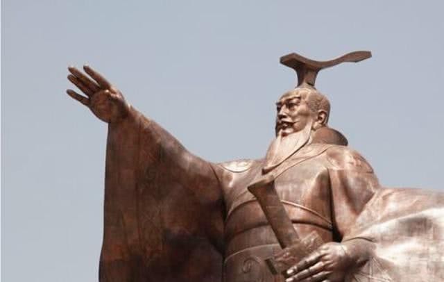 步兵|汉将投降匈奴第一人:5000步兵对80000骑兵,弹尽粮绝虽败犹荣!