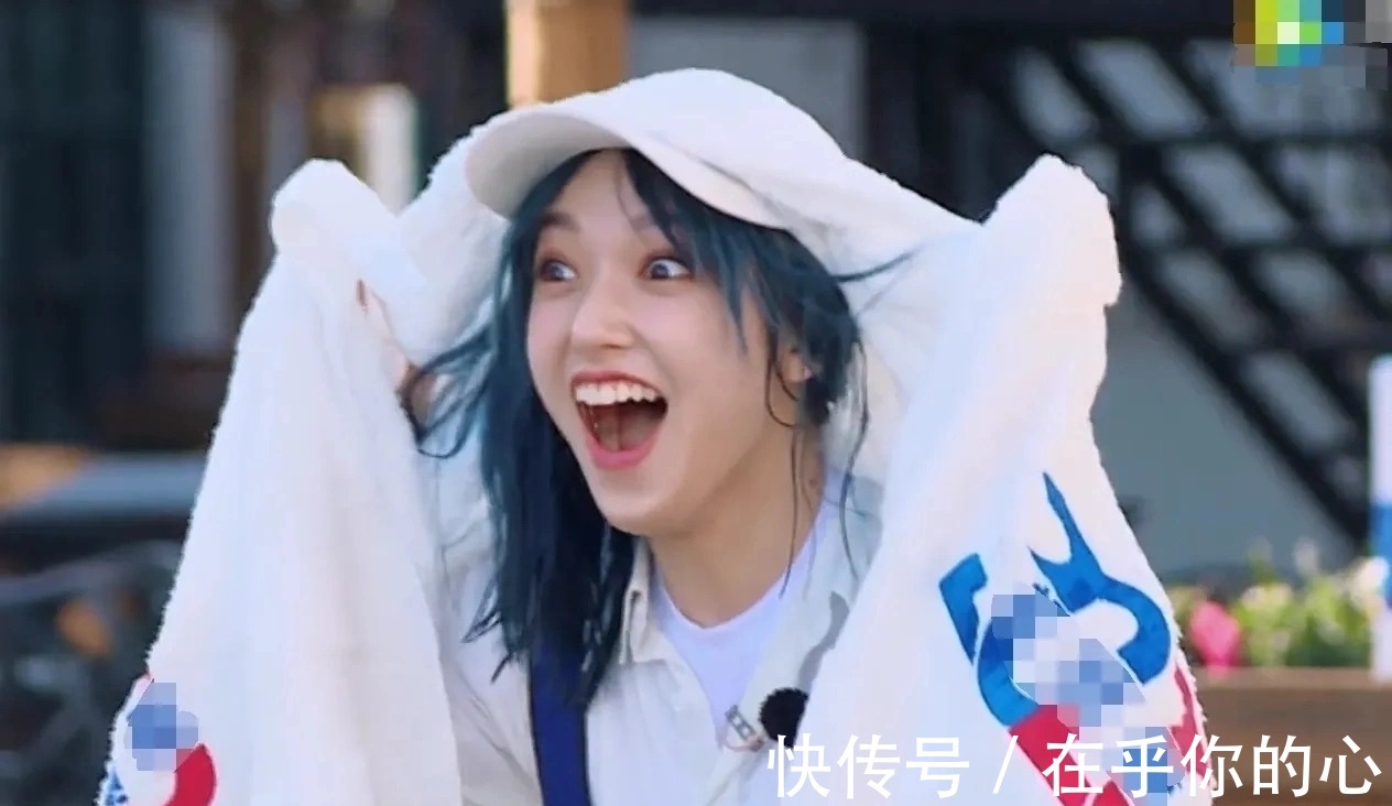 周震南|男艺人染发不能上电视看到跑男周震南的解决方法，过于机智了！