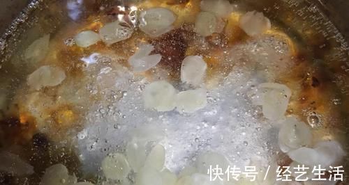 皂角米|喝1碗它相当于敷30张面膜,满满胶原蛋白,价格便宜,做法也简单