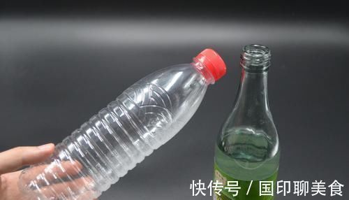改造|你家有废旧的塑料瓶吗?简单一改造放在厨房,一年能省下不少钱