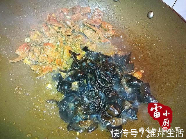 补血|这是医生推荐的补血食材，像我这样搭配补血效果翻倍！