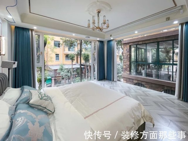 浅色系|148㎡复式轻奢设计,休闲区可以秒变家庭影院