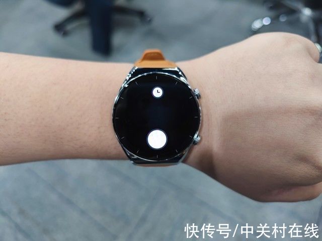 小米W「有料评测」小米WATCH S1评测：1049元真能买到高端智能手表吗？