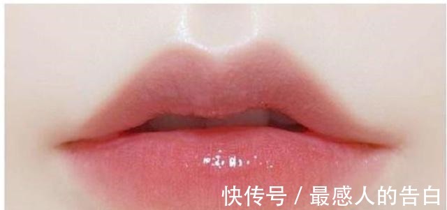皮肤干燥 唇部护理有多重要没做好涂再贵的口红也是浪费,很多人都忽视了!
