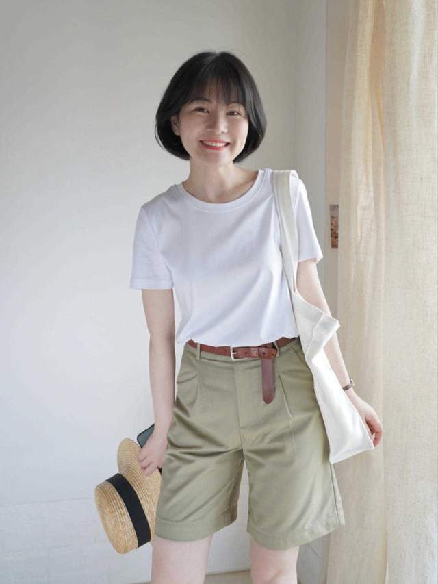 小白|白色衬衫的“高级穿搭”,搭配西装裤干练精致,职场圈里yyds