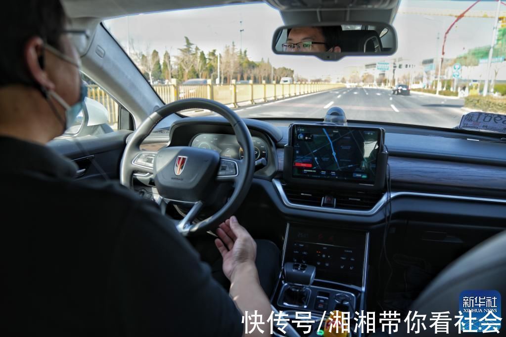 小马智行|“自动驾驶出租车”试点商用中国自动驾驶进入2.0时代