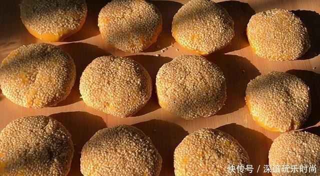 松软|教你做南瓜千层烧饼，松软香甜，营养美味，学会不用起早做早餐了