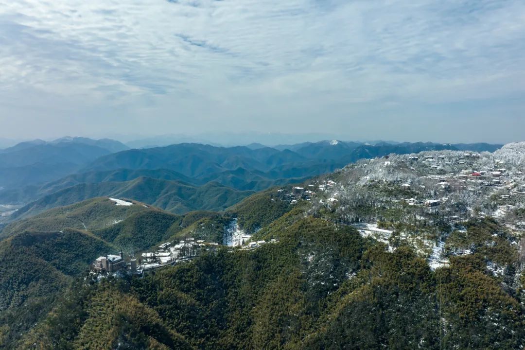 风景|【风景浙独好】宛如童话世界湖州德清莫干山雪后盛颜