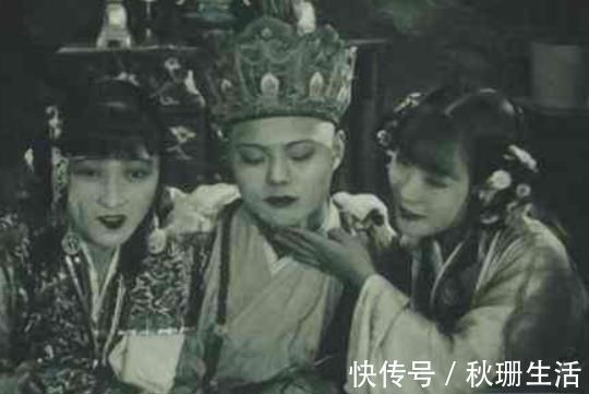 女妖精$最老版的西游记为啥会被永久禁封?你看看里边女妖精穿的是什么?