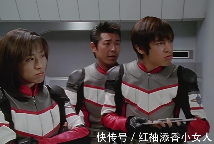 戴拿|奥特曼吐槽:平成三杰人间体的奇葩定律,没一个是正常人设,会玩