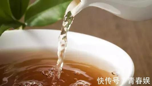 肝癌|兄妹二人，先后入院，医生提醒家长一种“水”少给孩子喝！