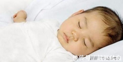 宝妈|解析宝宝睡姿,不同睡姿代表着孩子的一生,宝妈们来看看。