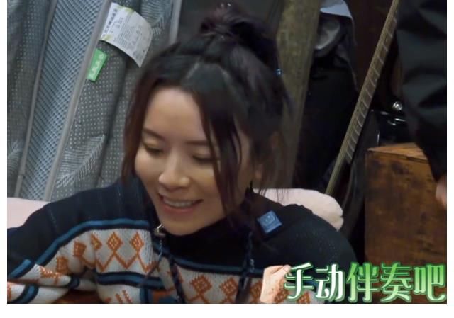 张靓颖|黄雅莉《听风说》唱进多少人心里？热爱音乐的她，或许生错了时代