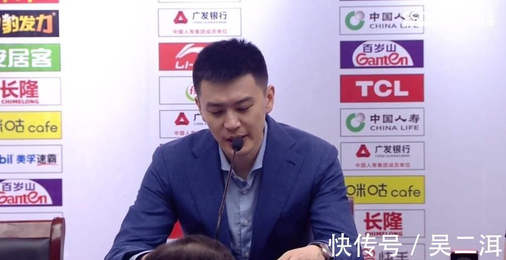 底线|杨鸣诈病挑战CBA底线受重罚,球迷不满姚明不留情面,区别对待