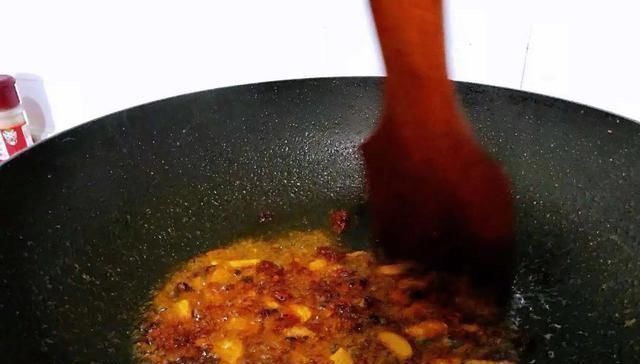 魔芋豆腐|肠道“推粪机”和香蕉无关，这家常菜，防便秘排宿便，瘦出小细腰