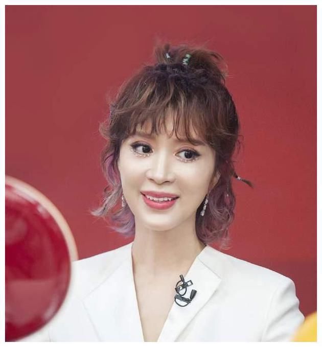 金巧巧发文称后悔参加《姐姐2》:翻红失败了