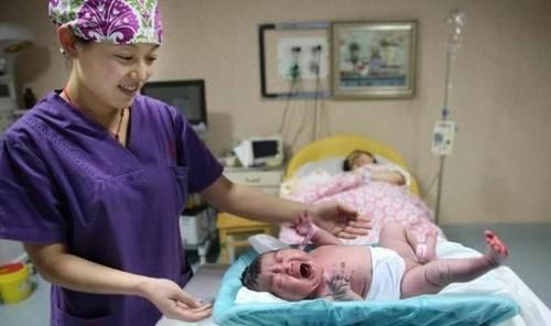 胎头|宫口开一到十指分别是多宽?一张图诠释,难怪娃出来的一瞬是解脱