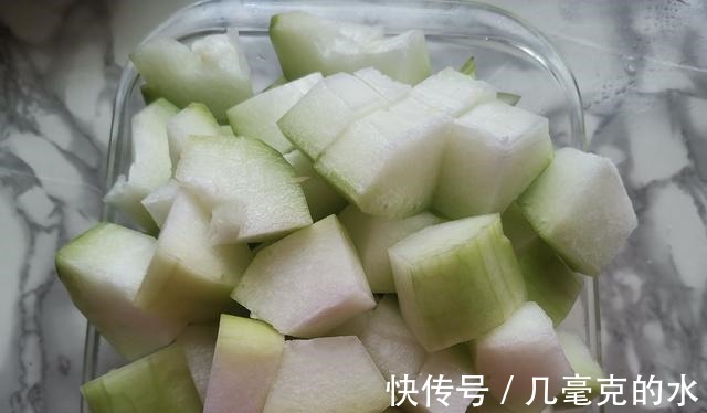冬瓜|立秋后多吃这菜,维C是西红柿的3倍,苹果的6倍,简单炖炖就很香!