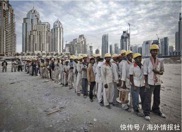 坟场|迪拜的两极化：一边是豪车“坟场”，一边是外来务工者的噩梦