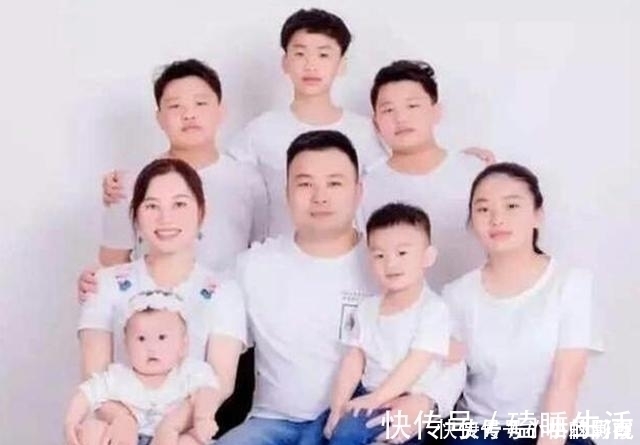 二胎政策|因丈夫基因好,中产家庭34岁宝妈生7个孩子,网友:这是多优秀?