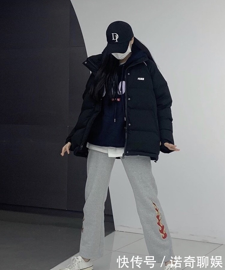 风格|不同风格的羽绒服,女孩子都是要有一件