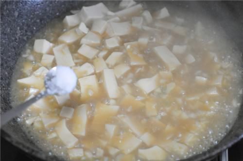 蚝油豆腐|高蛋白、低脂肪,冬天这菜别错过,1块钱1个,嫩滑入味比肉香!