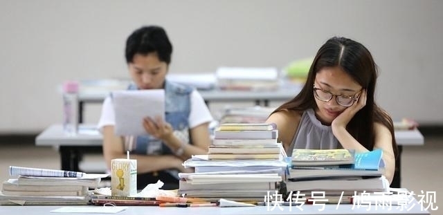 双一流|2022年考研难度会创新高？3个好消息鼓舞人心，考研人喜笑颜开