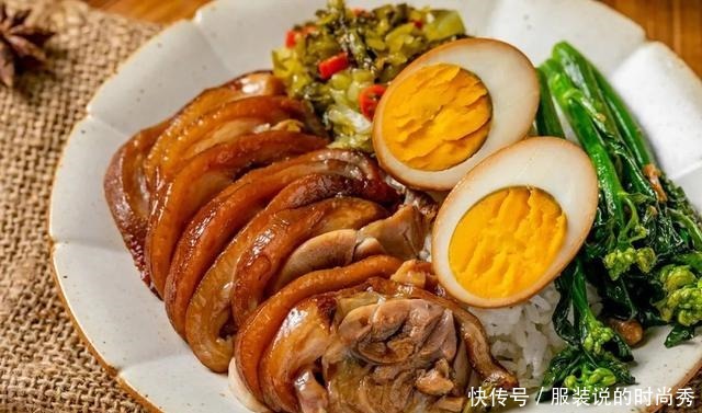 潮汕|难怪潮汕女生皮肤好!这一盘肥而不腻,满满都是胶质,谁吃谁爱!