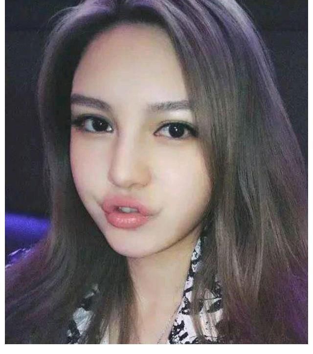 周扬青|《女儿们的恋爱4》开播,3对情侣海报官宣,C位嘉宾有讲究