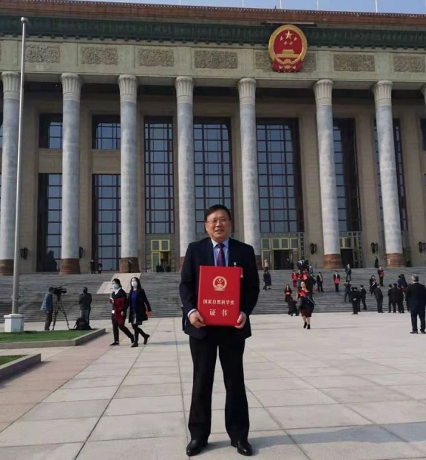 国家自然科学二等奖|可对耐药肿瘤“精准爆破”，已有纳米制剂进入临床试验，这个国家自然科学二等奖实至名归