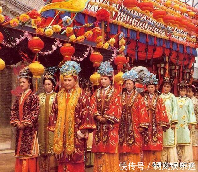 秦可卿有一段天大的丑闻,为何在贾家地位依然很高